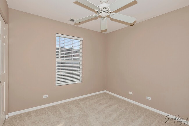 Building Photo - 743 Cherry Creek Dr
