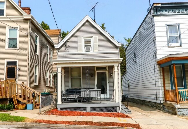 front of house - 416 Ada St