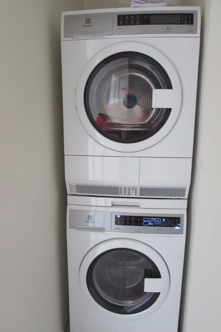 Washer/dryer new - 5 Templar Ct