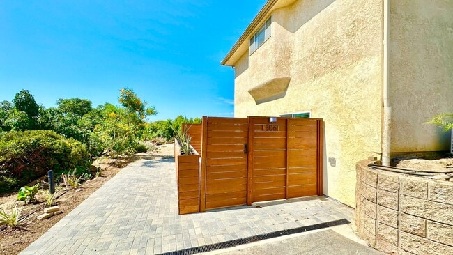 Building Photo - Beautiful Brand New Custom Construction JA...