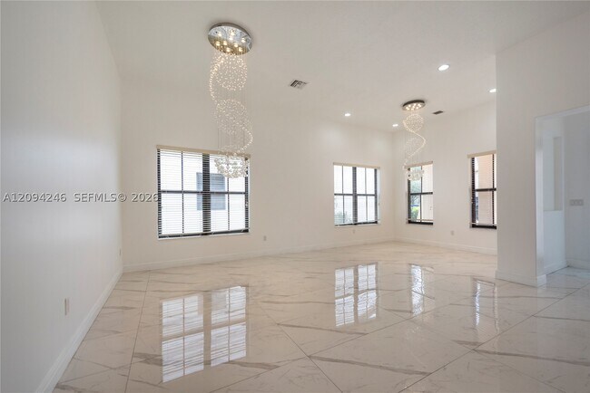Building Photo - 8513 NW 41 St
