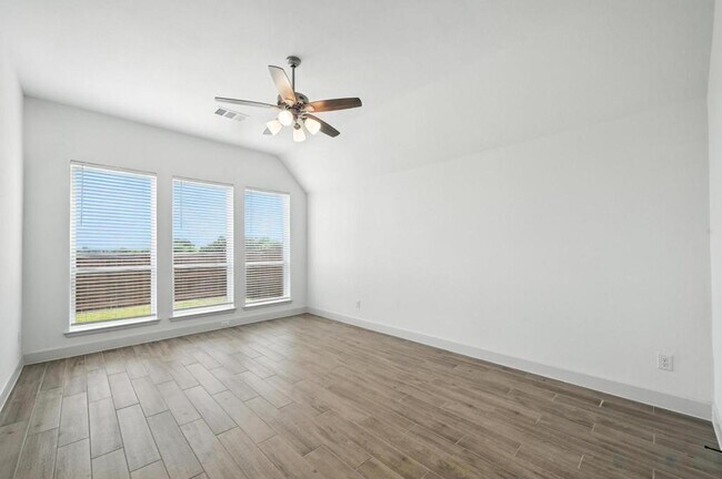 Building Photo - 1101 Briar Oak Ln