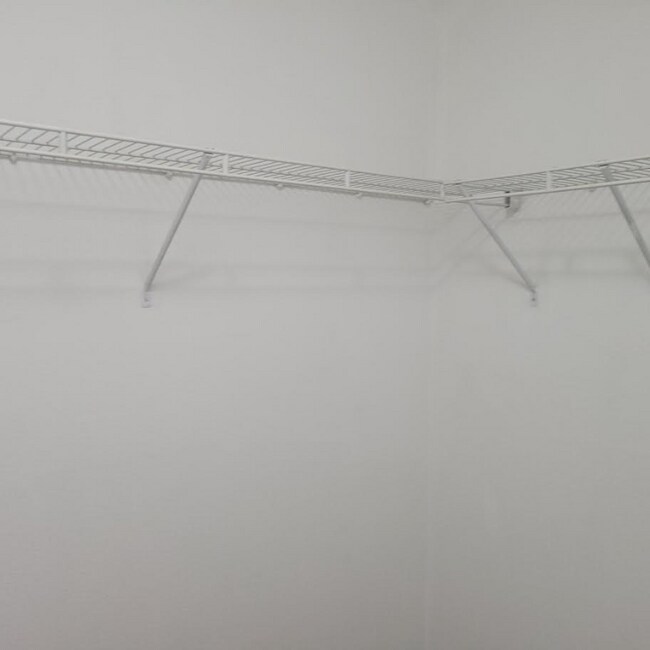 Building Photo - 5057 Gandross Ln