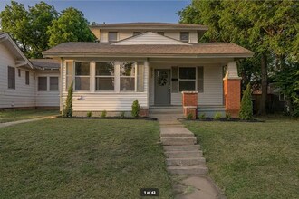 Building Photo - 4 Bed 3 Bath Home in Uptown OKC