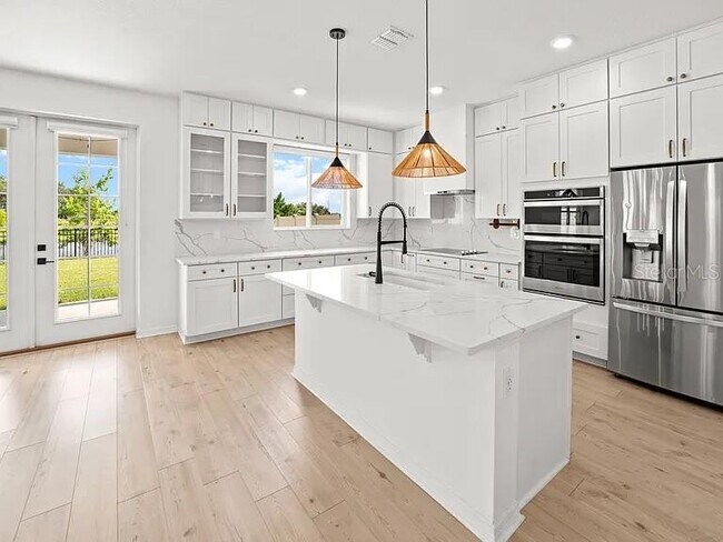 Building Photo - 5005 Golden River Ln