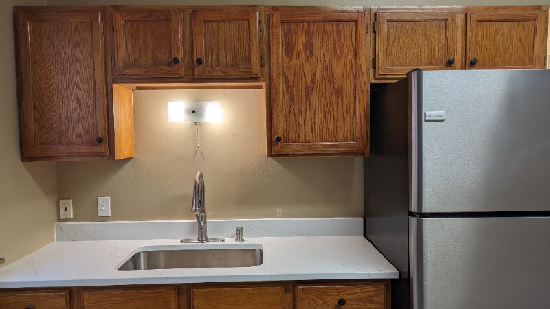 Building Photo - 5042 Mardel Ave