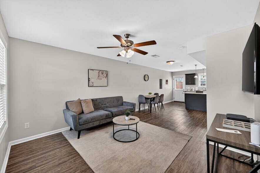 Building Photo - 971 Professional Park Dr