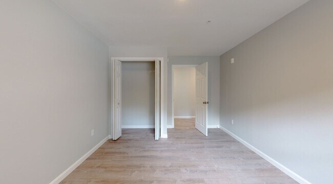 Building Photo - 73 Barth Wy