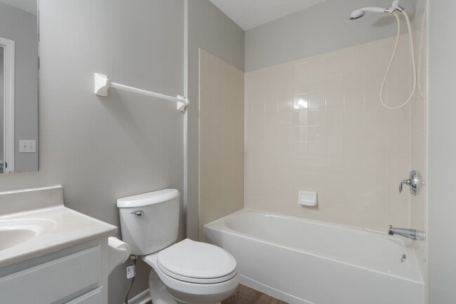 Building Photo - 5384 Winters Run Rd