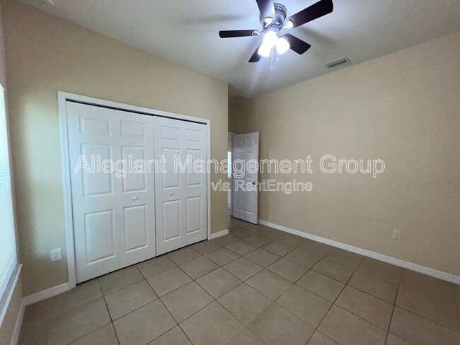 Building Photo - 645 Bluebill Ct