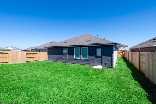 Building Photo - 6435 Begonia Trellis Dr