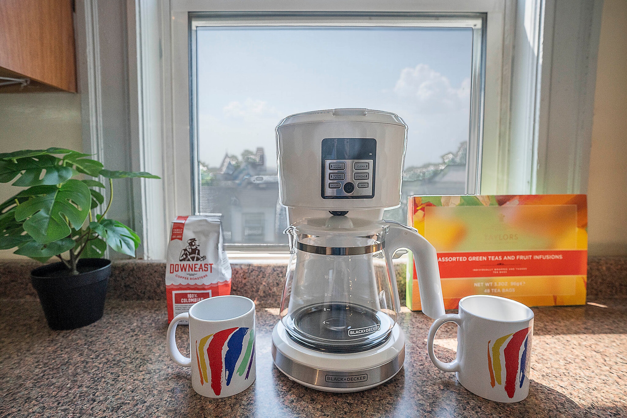 Coffee machine - 18 Magnolia Sq