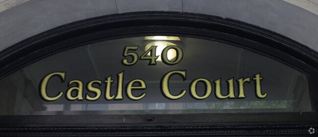 Building Photo - Castle Court