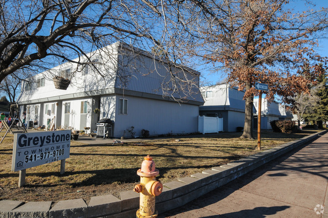 Primary Photo - Greystone Apartments