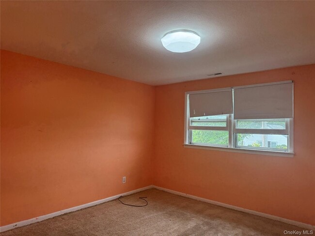 Building Photo - 124 Parkdale Dr