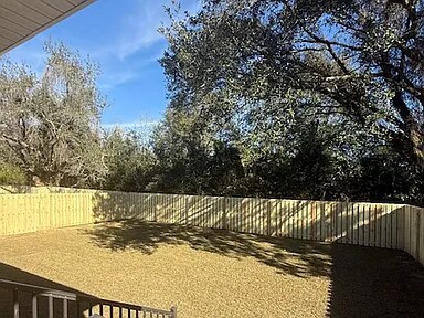 Building Photo - 676 Overland Dr