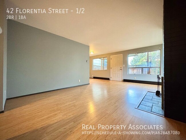 Building Photo - Charming 2-Bedroom, 1-Bath Unit for Rent i...