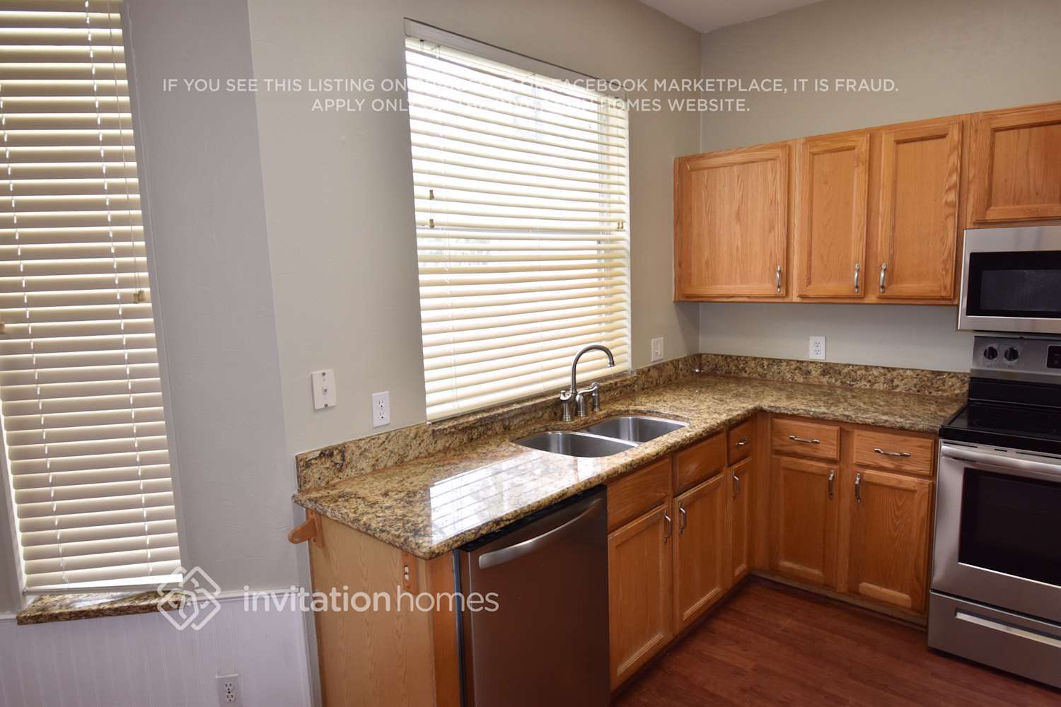 Building Photo - 15062 Oak Chase Ct