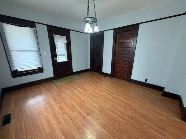 Building Photo - 35 Pennsylvania Ave