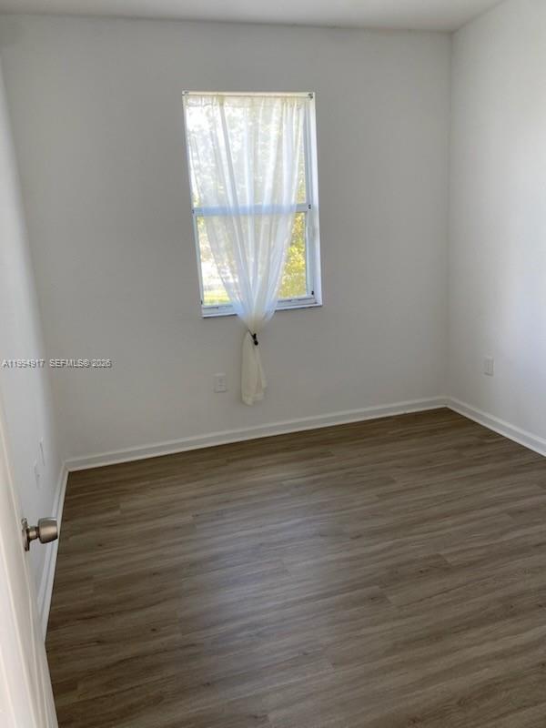 Building Photo - 3760 NE 9th Ct