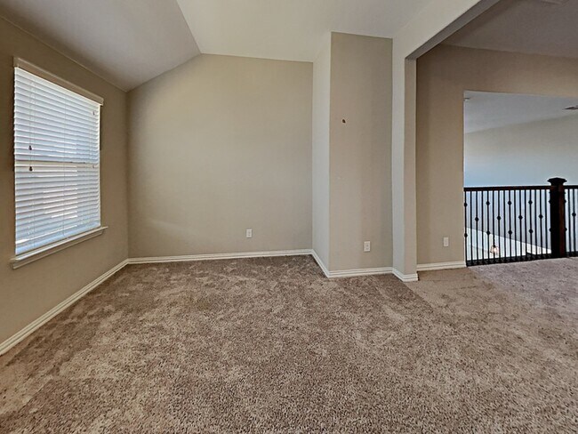 Building Photo - 1004 Indian Grass Ln