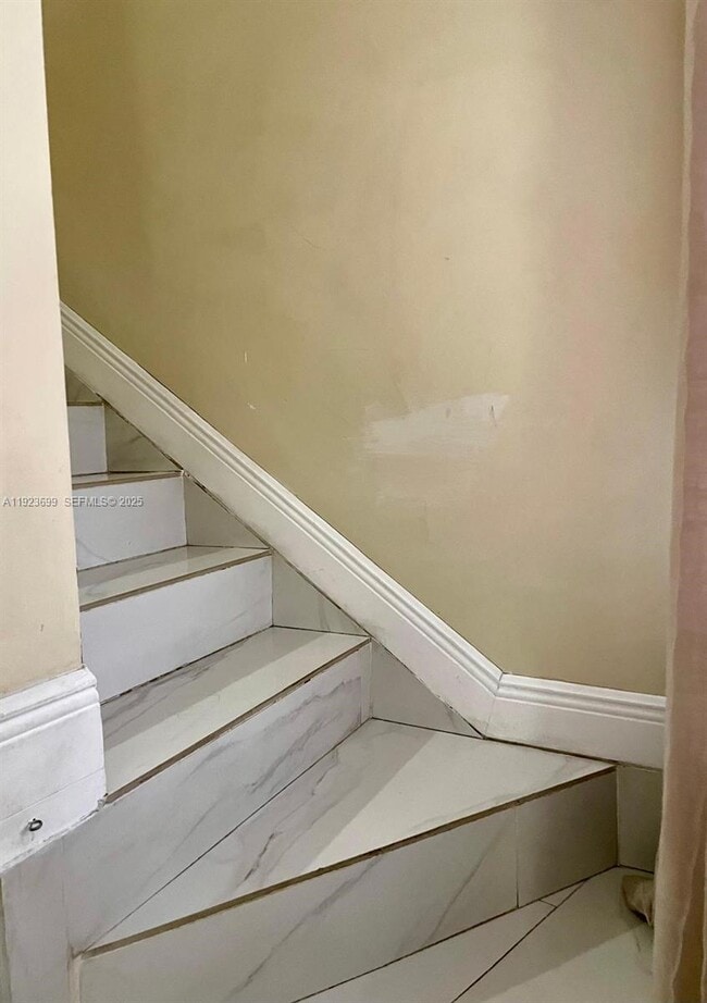 Building Photo - 20102 SW 123rd Dr