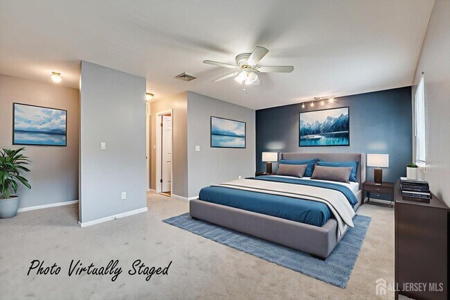 Building Photo - 6 Tulip Ct