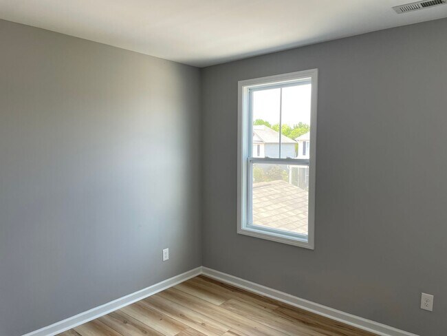 Building Photo - Coming Soon 3 Bedroom 2.5 Bathroom in Grayson Park Leland NC
