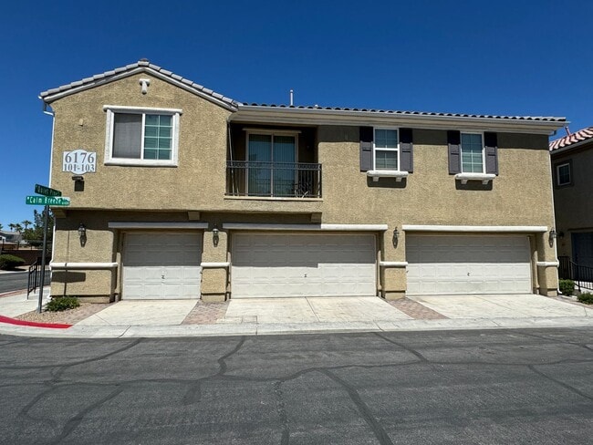 Building Photo - Ready for Move In