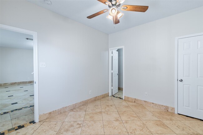 Building Photo - 15423 Day Trip Trail