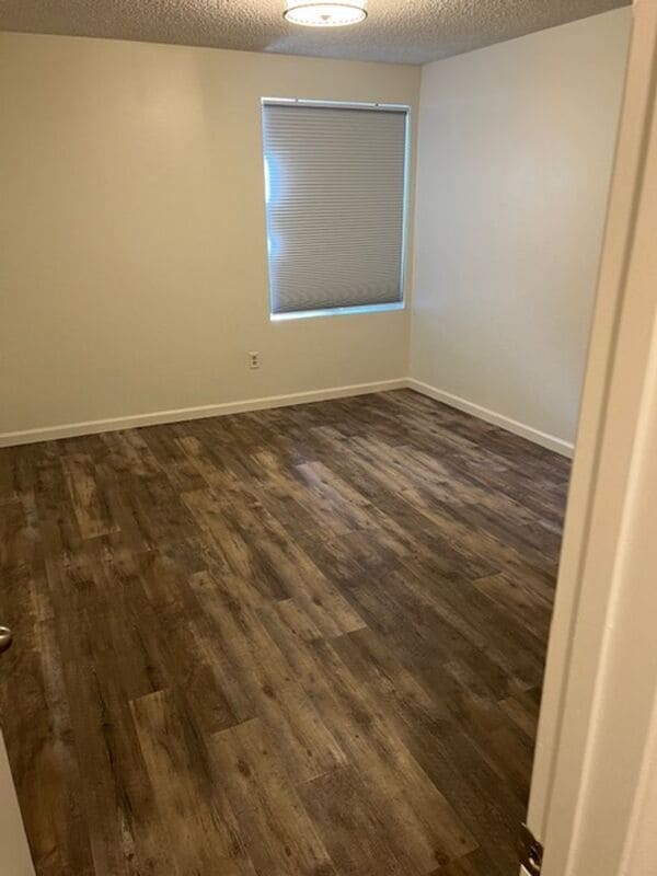 Building Photo - 1000 MacArthur Blvd