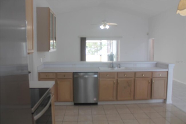 Building Photo - 462 Kassik Cir