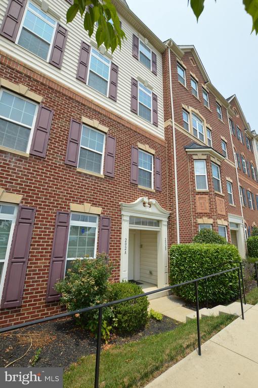 Building Photo - 202 Mill Pond Rd