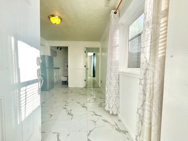 Building Photo - 4111 W 9580 S