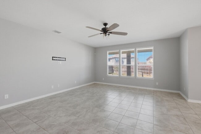 Building Photo - **Move-In Special, One Month Free**