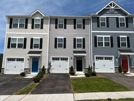 Building Photo - 115 Butterfield Ave