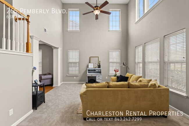Building Photo - 265 Pemberly Blvd