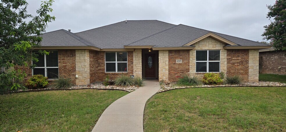 Primary Photo - 4217 Lexington Pl
