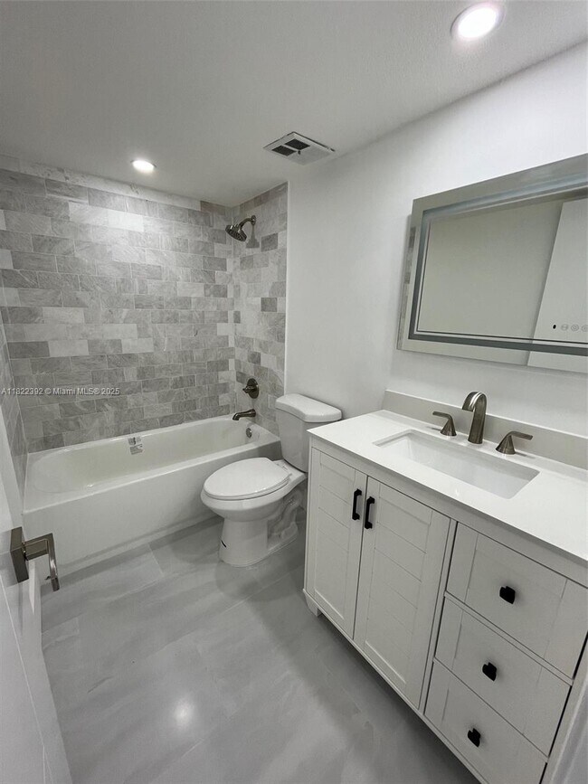 Building Photo - 13350 SW 91st Terrace