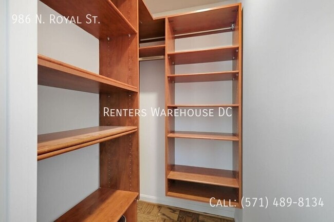Building Photo - 986 N Royal St