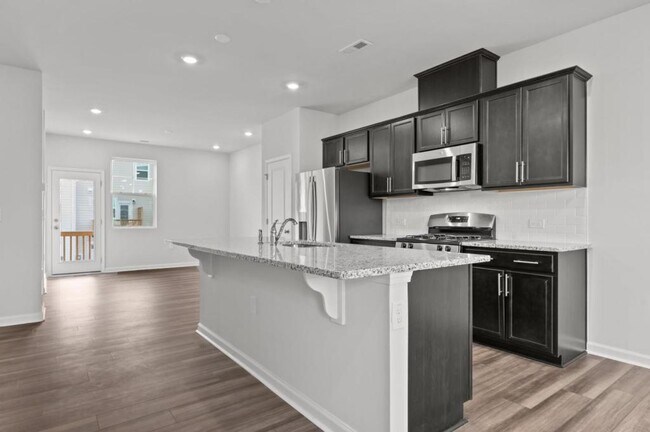 Building Photo - 634 Gimari Dr