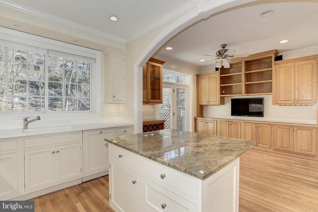 Building Photo - 3911 Ivy Terrace Ct NW