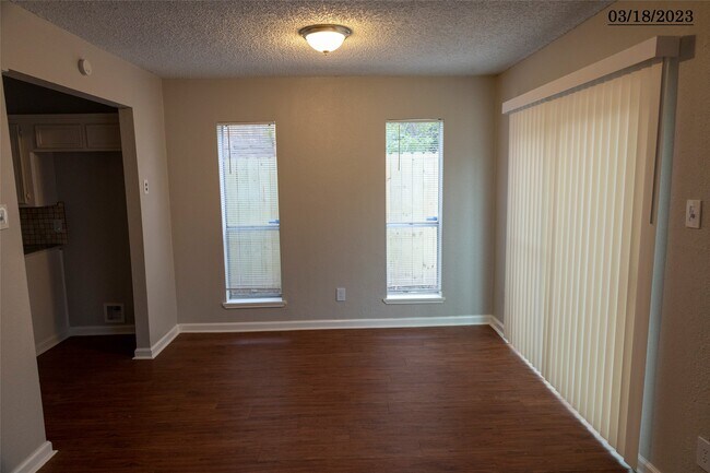 Building Photo - 16714 Britford