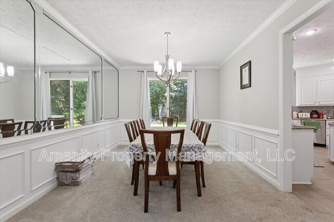 Building Photo - 203 Water Fowl Dr