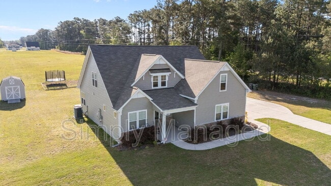 Building Photo - 124 Rocking Horse Ln