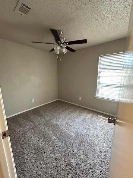 Building Photo - 4916 Brianhill Dr