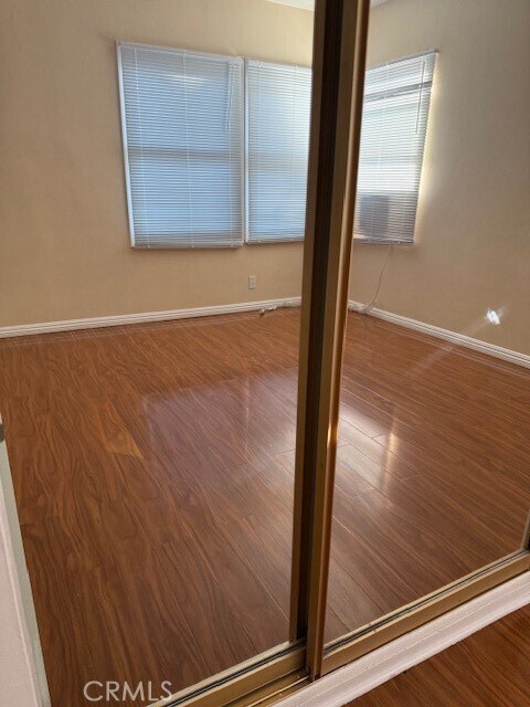 Building Photo - 2517 W 144th St