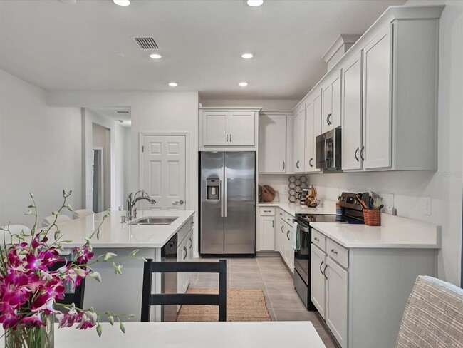 Building Photo - 7724 Saloon Ln