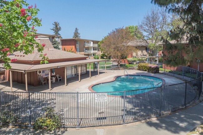 Building Photo - Cozy 1-bedroom Condo for Rent- Parkmont!