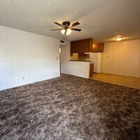 Building Photo - 2512 Standiford Ave